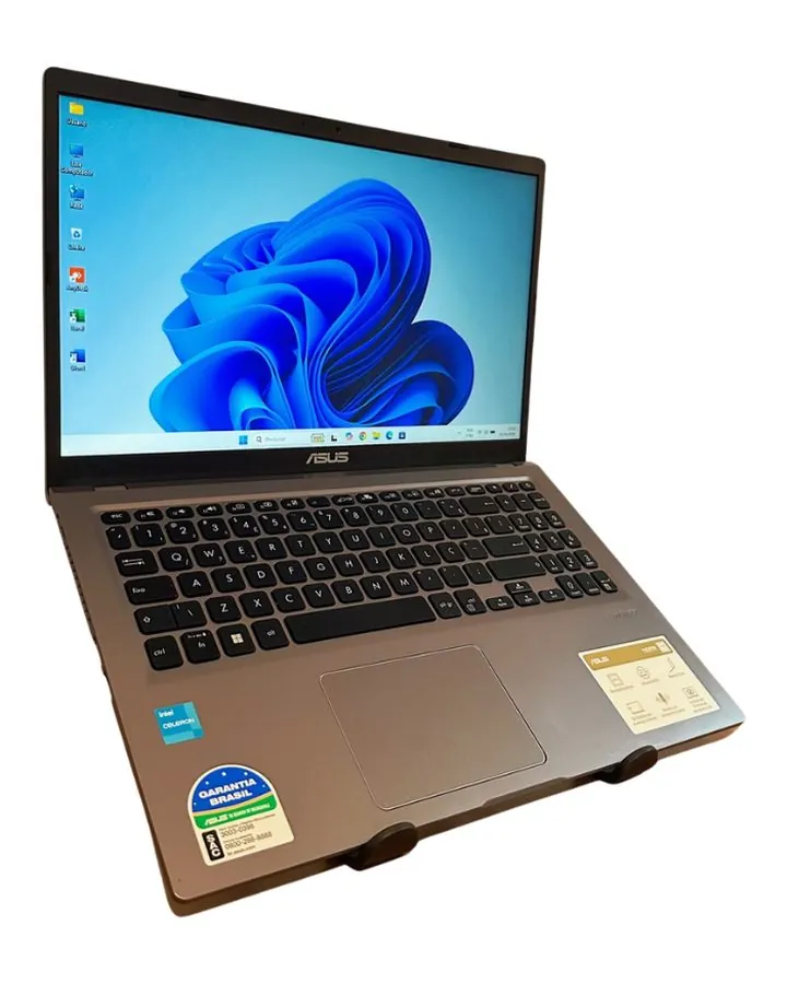 Notebook seminovo Asus, visto de lado, tela ligada